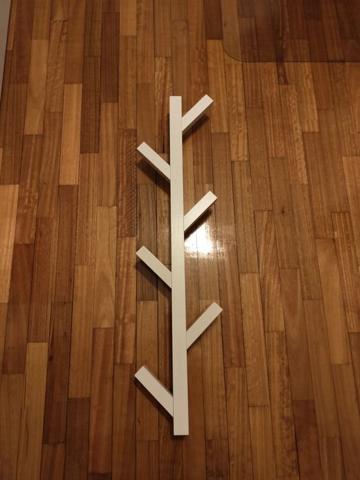 Bengaleiro IKEA TJUSIG em branco