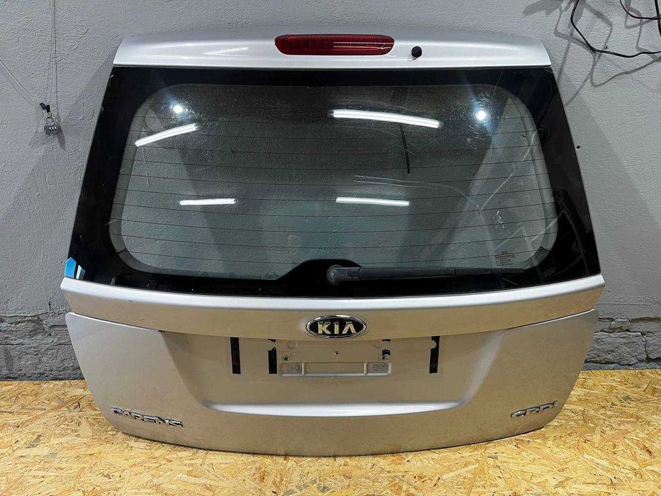 Klapa tył tylna bagażnika do kia carens 3 III 06-12 srebrna