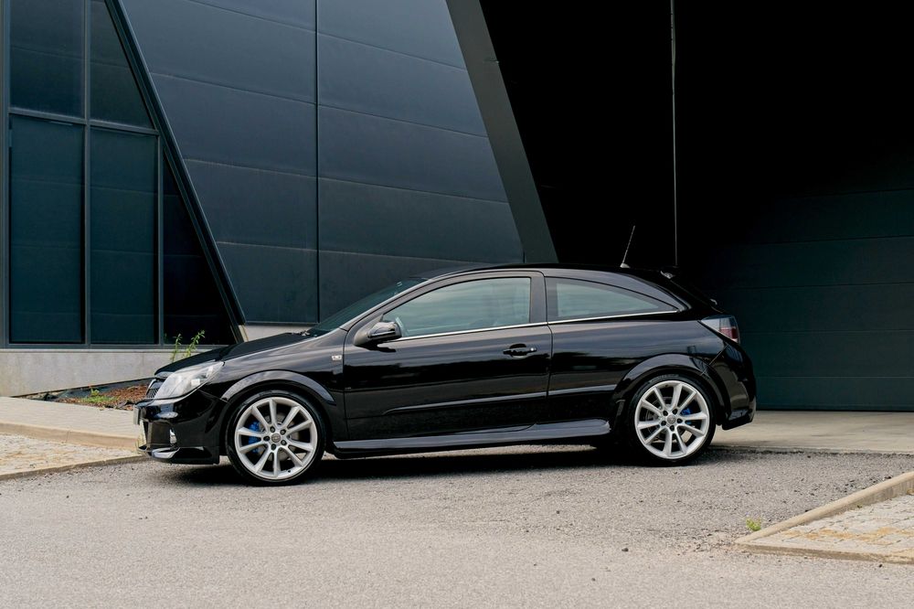 Opel Astra H OPC 2.0 Turbo 240cv