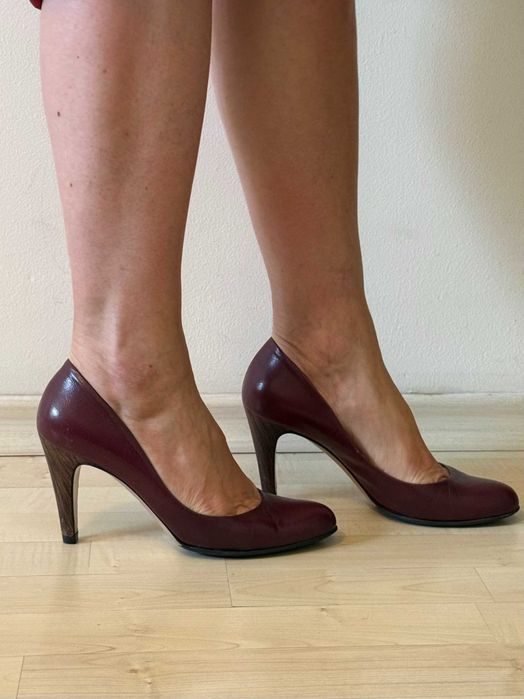 Туфлі Salvatore Ferragamo, натуральна шкіра, розмір 36,5.