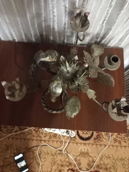 подсвечник из металла