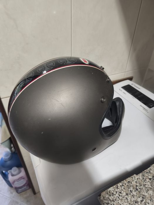 Capacete bell bom estado
