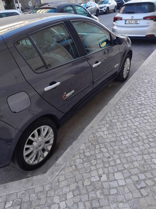 Renault clio rip curl