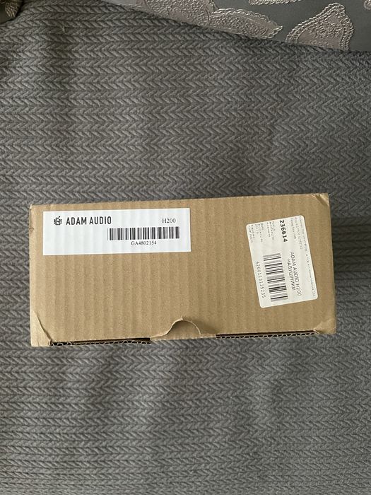 Студийные наушники Adam h200
