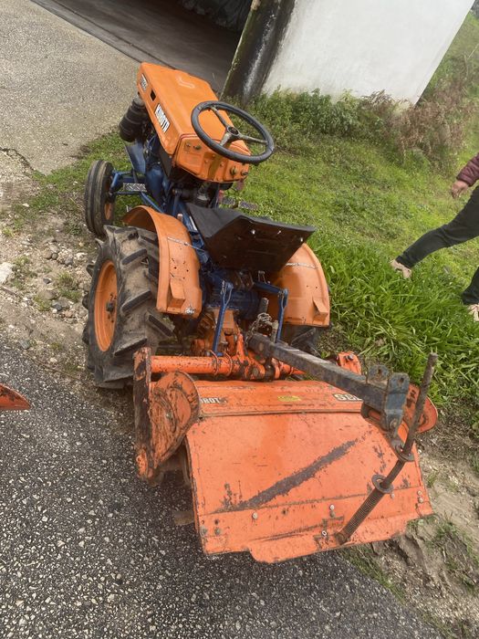 Trator Kubota 15cv