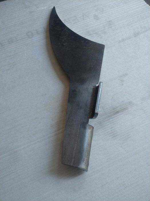 Zgarniacz przyczepy samozbierającej kemper cargo