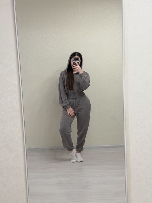 Жіночій спортивний костюм українського бренду