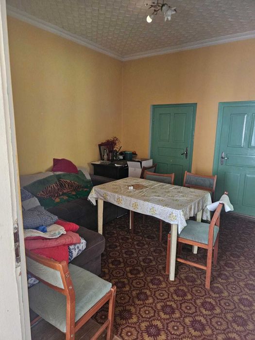 Цікава локація, 900 метрів від термальних басейнів.