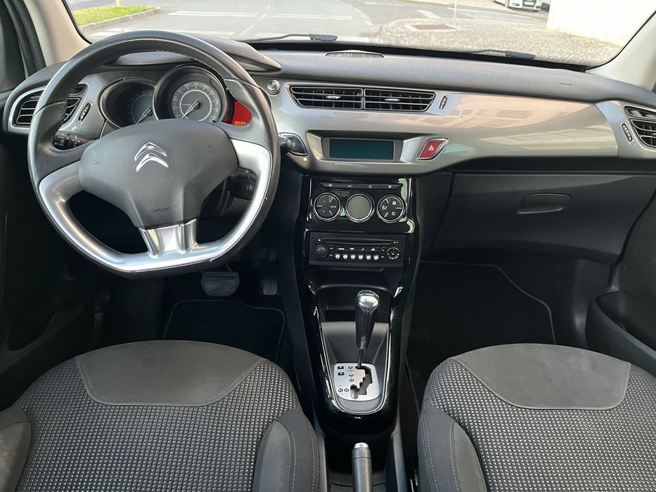Citroen C3 Exclusive 1.6 e-VTi 120cv - cx automática ou sequencial