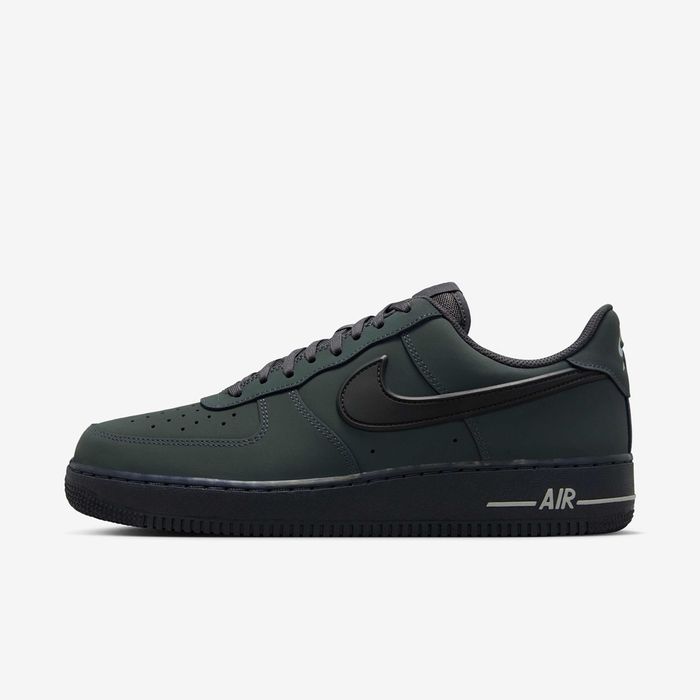 Оригінальні кросівки NIKE AIR FORCE 1 07 (HV6223-002) | Нові!