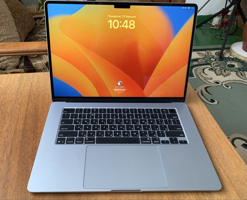 macbook air 15" 2025 m4 16gb | 256gb
