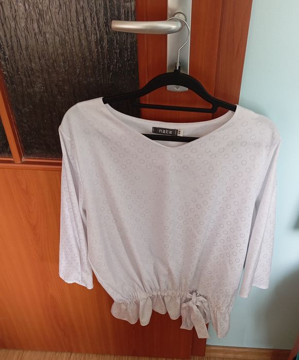 Biała bluzka  rozmiar 44