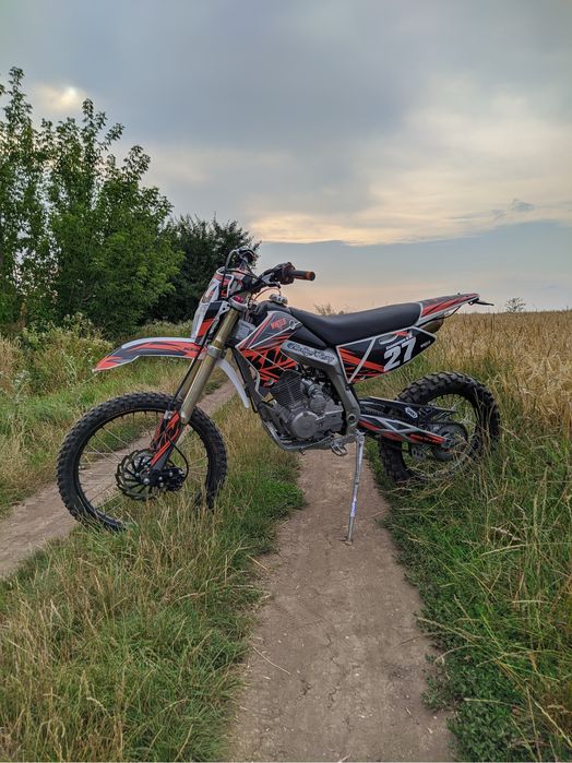 Мотоцикл X-moto XB31 250cc 21/18