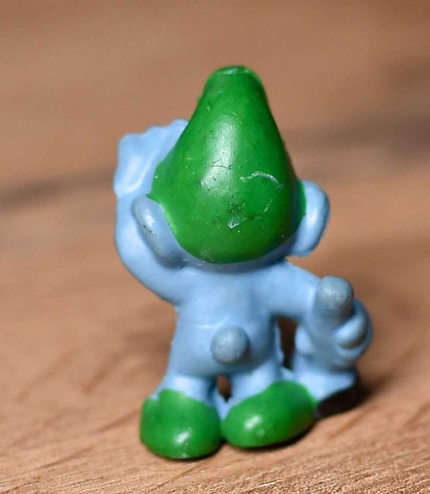 Figurka # PRL Smerfy Osiłek