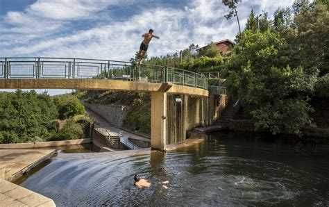 Duas casas em Pedra na Rota do Xisto