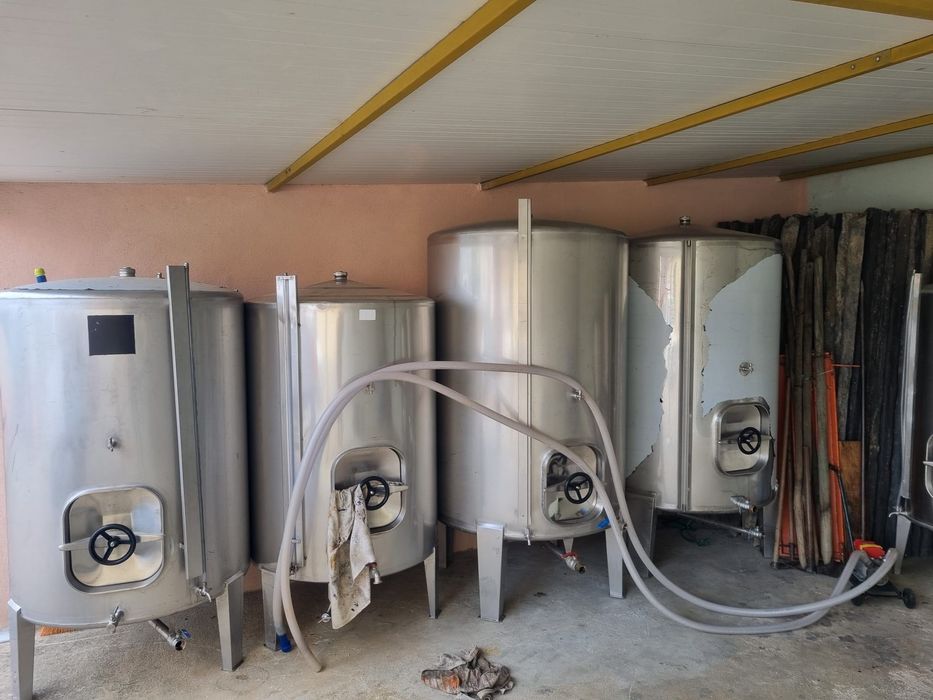 Cubas de inox de vinho