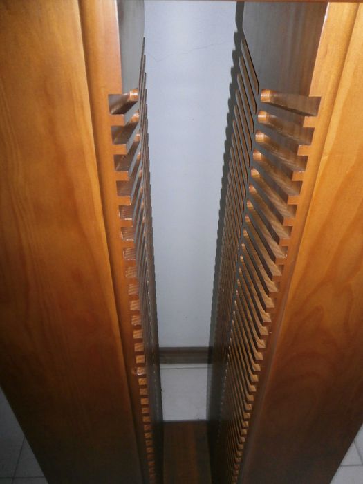 Movel Madeira p/ CDs e VHS