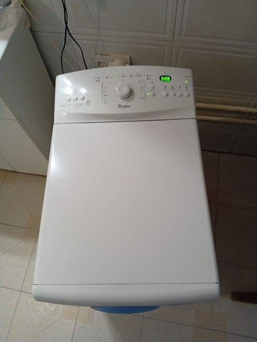 Стиральная пральна машинка Whirlpool 6кг