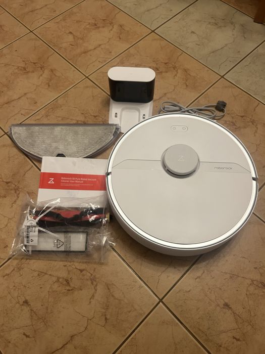 Robot sprzątający roborock s6