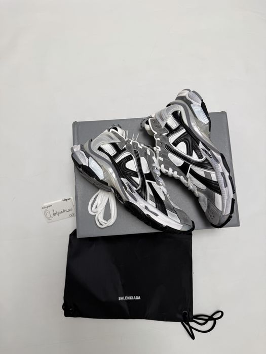 кроссовки кросівки Balenciaga Runners white grey  41 42