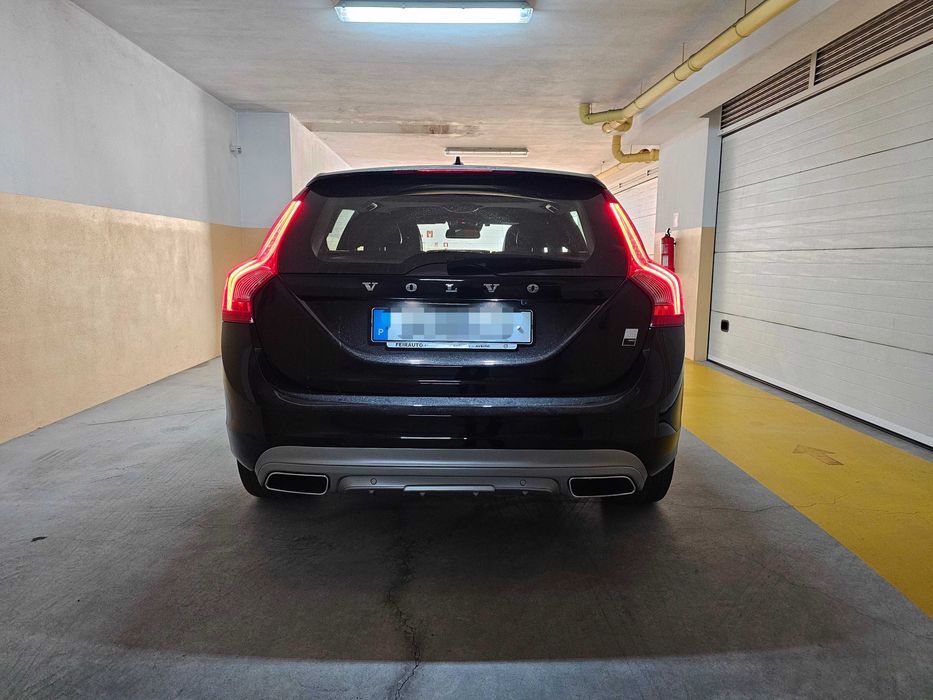 Volvo V60 D6 280cv Híbrido Plug-In - Ver Info - Reservado foto 4
