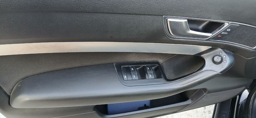 Автомобіль Audi A6
