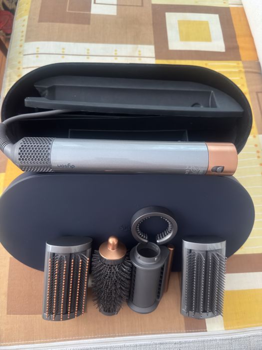 Dyson Airwrap HS05