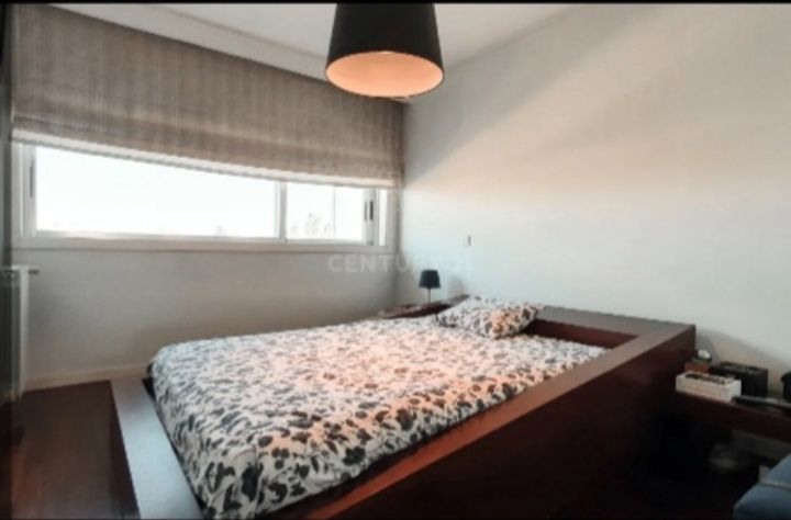 Cama de casal do Estilista João Rolo
