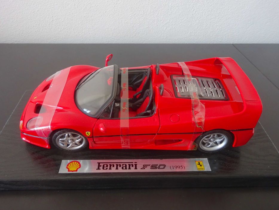 1:18 Maisto Ferrari F50 (2)
