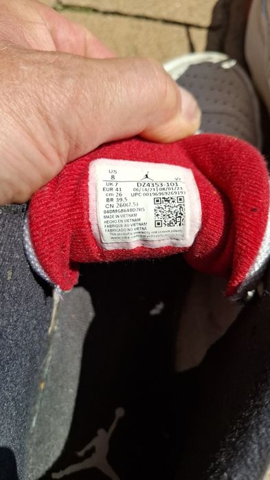 Nike Air Jordan skora naturalna Eur 41