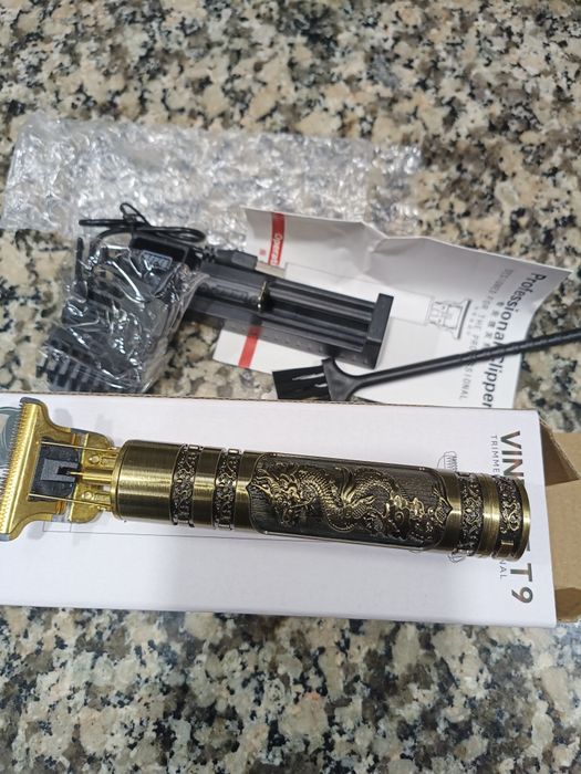 Máquina de barbear e cabelo vintage T9 profissional+ Bateria NOVO