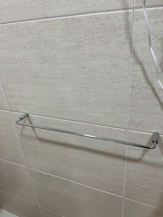 Toalheiro de parede como novo