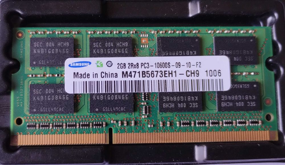 Модуль пам'яті SODIMM Samsung 2GB 2Rx8 PC3-10600S DDR3 1333Mhz-2 шт