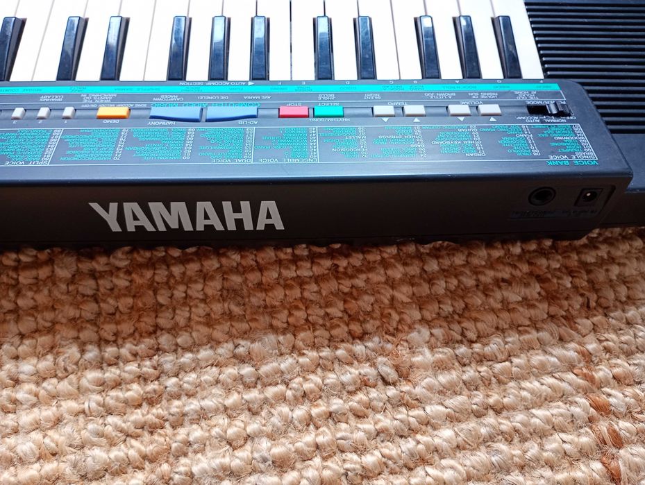 Yamaha PSS-50 PortaSound Mini Keyboard Lata 80