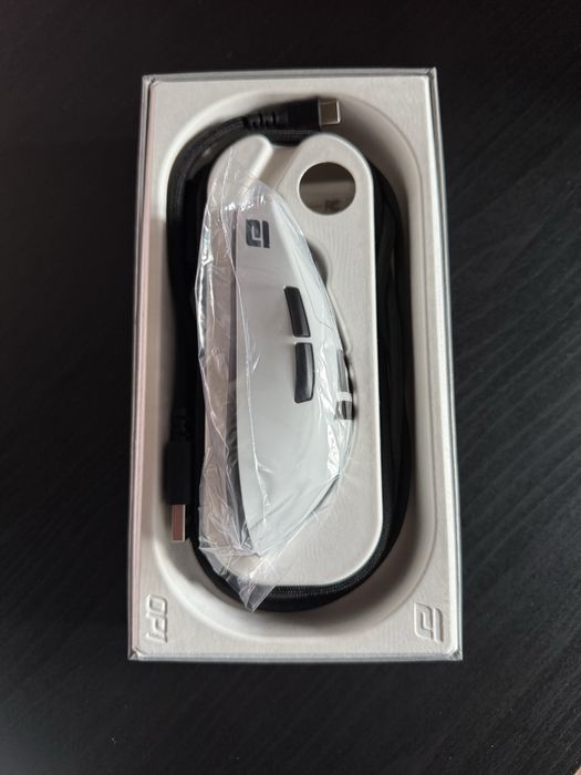 Endgame Gear OP1w Wireless 4K White