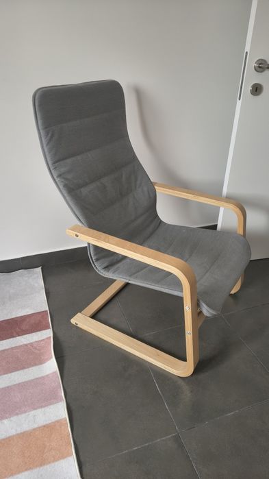 Poltrona ikea como nova