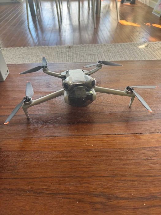 DJI Mini 4 Pro Fly More Combo