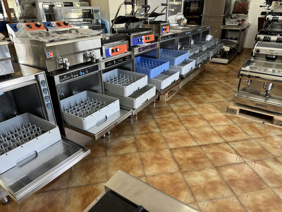 Maquinas de lavar loiça , industrial   / Garantia instalação