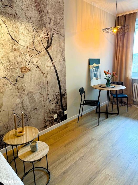 Świeżo Po Remoncie | 45M2 | Duży Balkon 6 M²