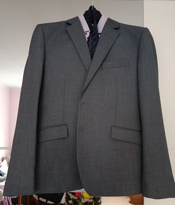 Elegancki Garnitur Męski