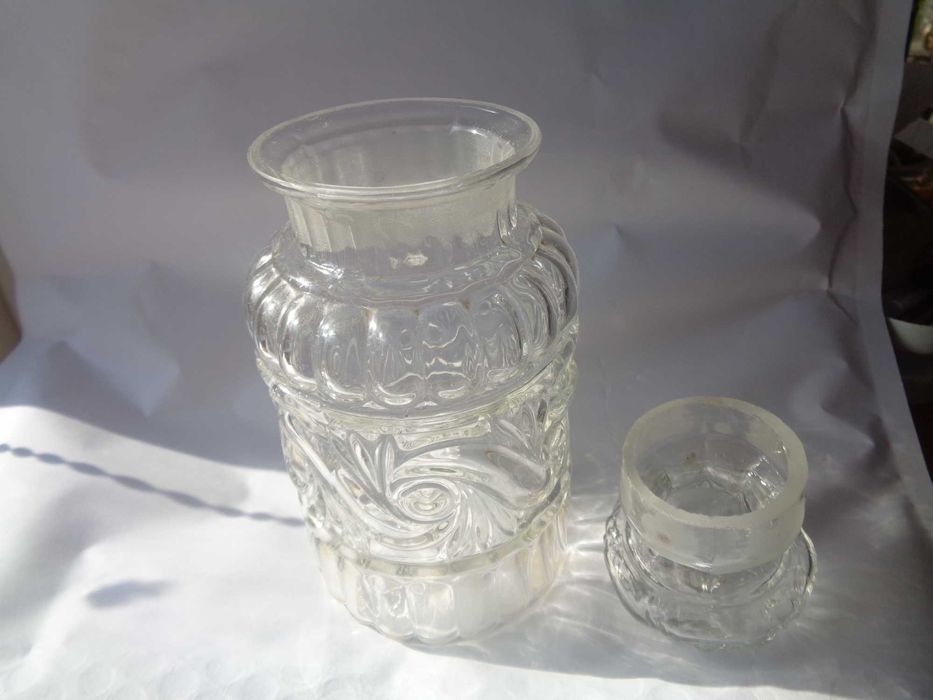 Herbatnica Vintage , Karafka