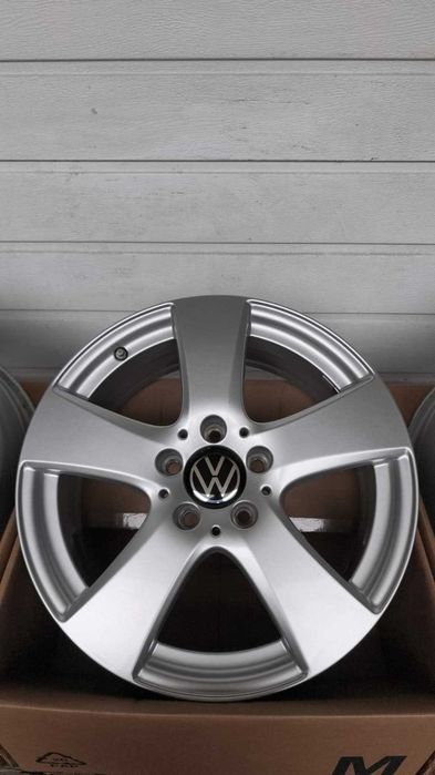Felgi aluminiowe 17" Vw Audi Skoda Seat 5x112 7J ET48,5 (OL799F)