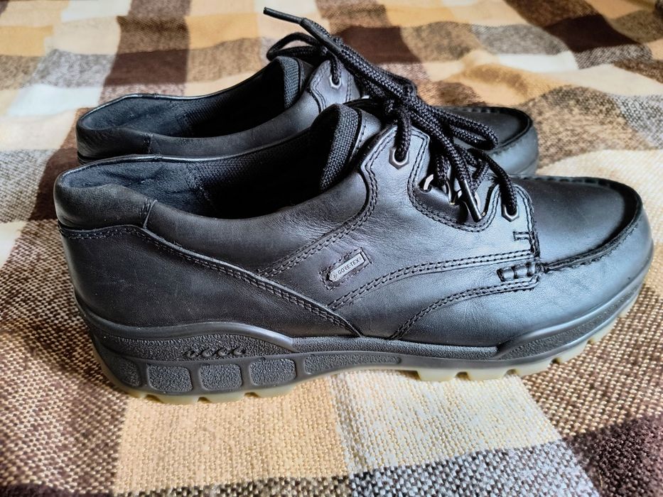 Туфлі Ecco Track Gore-Tex