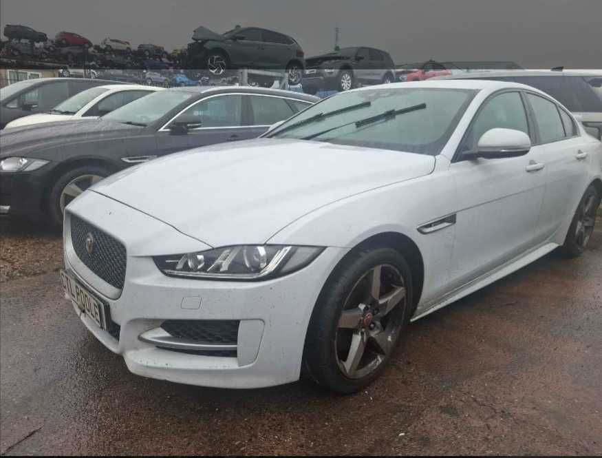 Jaguar xe 2.0 diesel R-sport