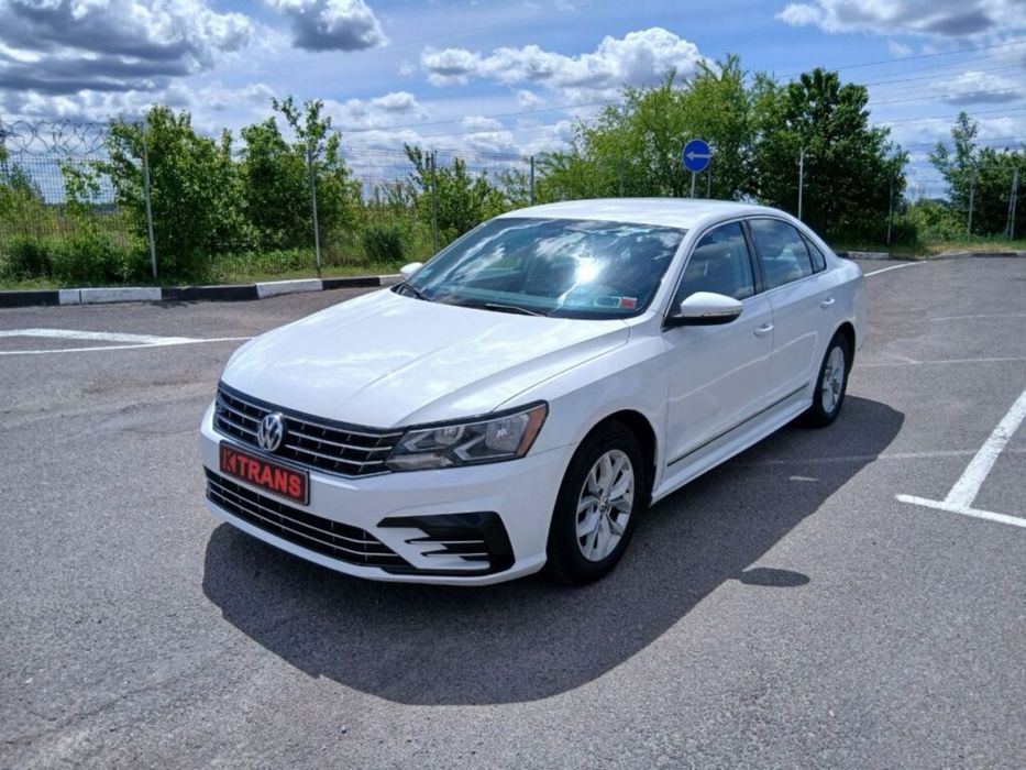 Оренда Volkswagen Passat у Рівному. Прокат авто