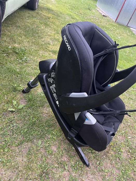 Fotelik isofix recaro nosidełko wpinane