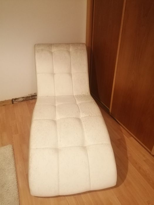 Sofá chaise longue