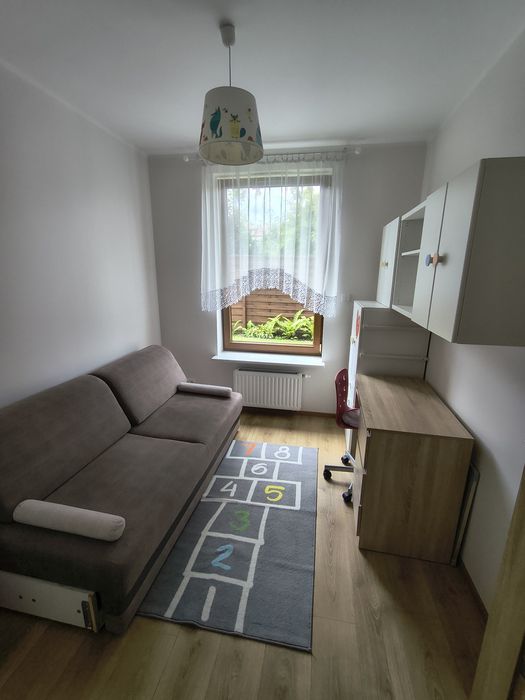 Wynajmę mieszkanie z ogródkiem 3 pok. 61m2 ul.Siedzibna Targówek