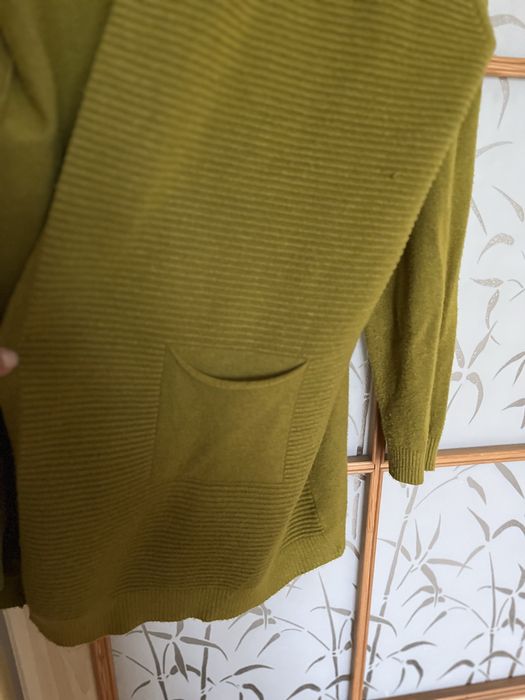 Sweter długi oliwkowy