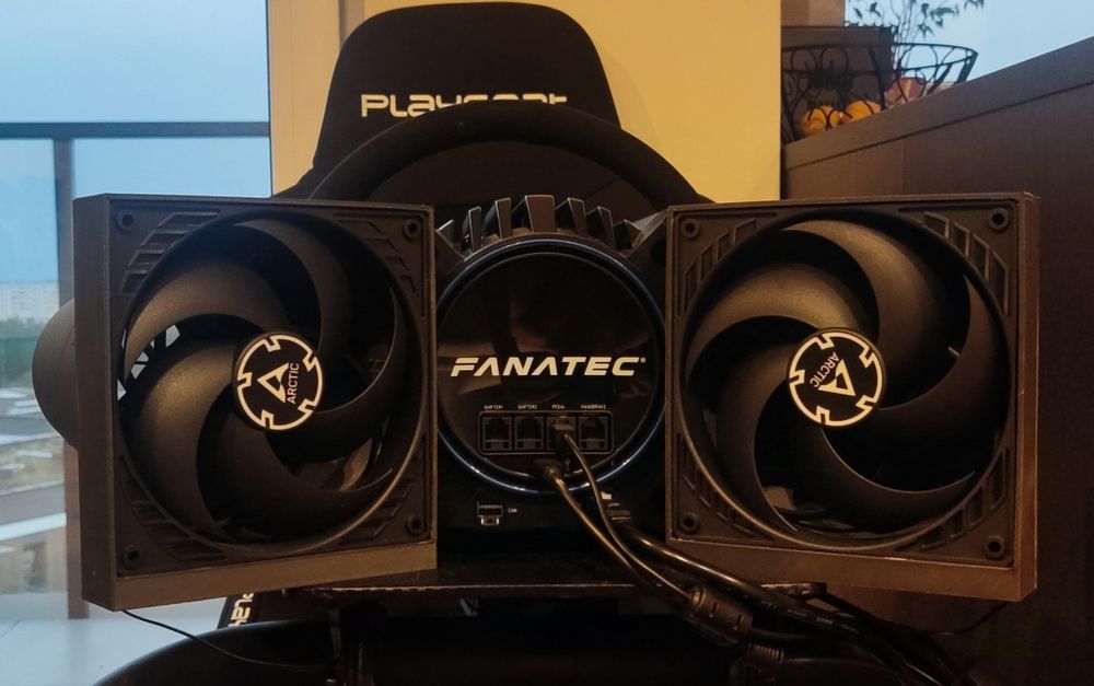 Simracing playseat trophy windsimulator